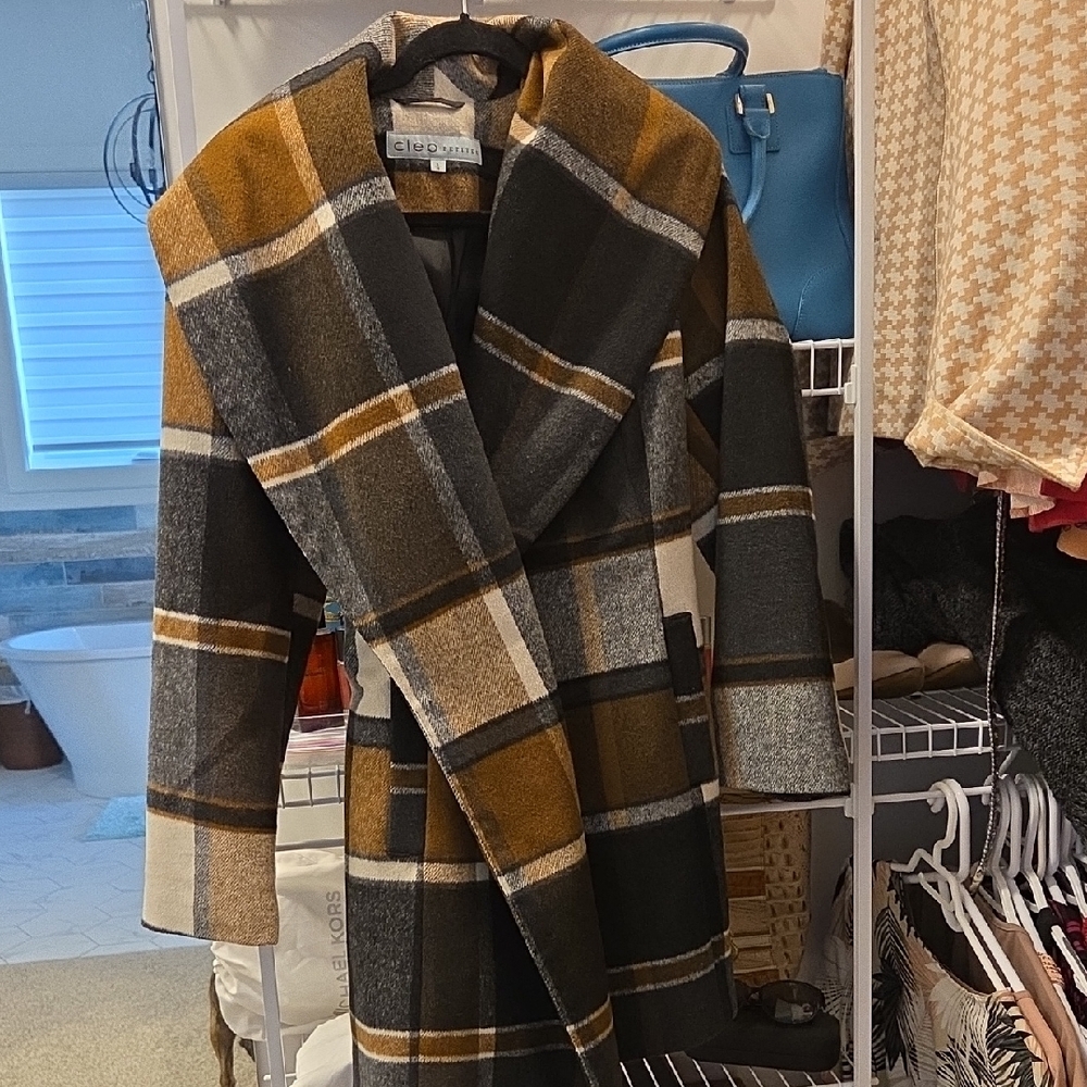 Chicwish Women's Plaid Wool Blend Coat - Brown and Black
